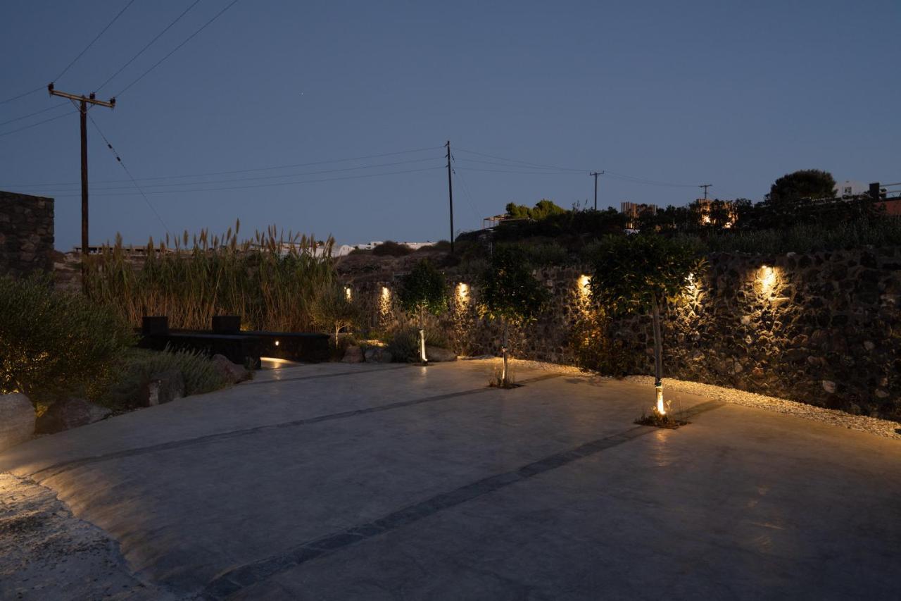 Saint John Oia-Exclusive Private Heated Pool Villas المظهر الخارجي الصورة